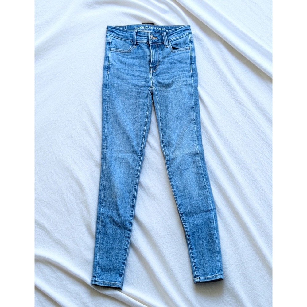American Eagle Women's Skinny Blue Denim‎ Jeans Medium Wash Button Accents